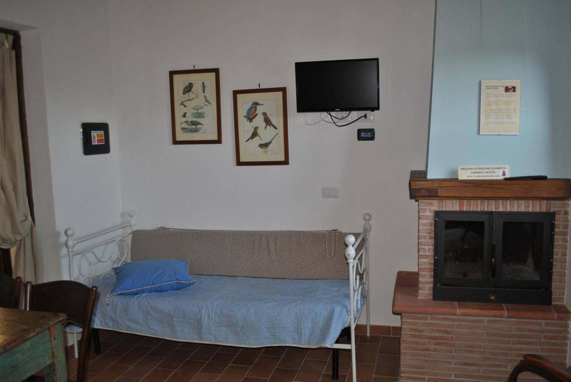 Azienda Agricola Biologica La Cardellina Tolfa Buitenkant foto